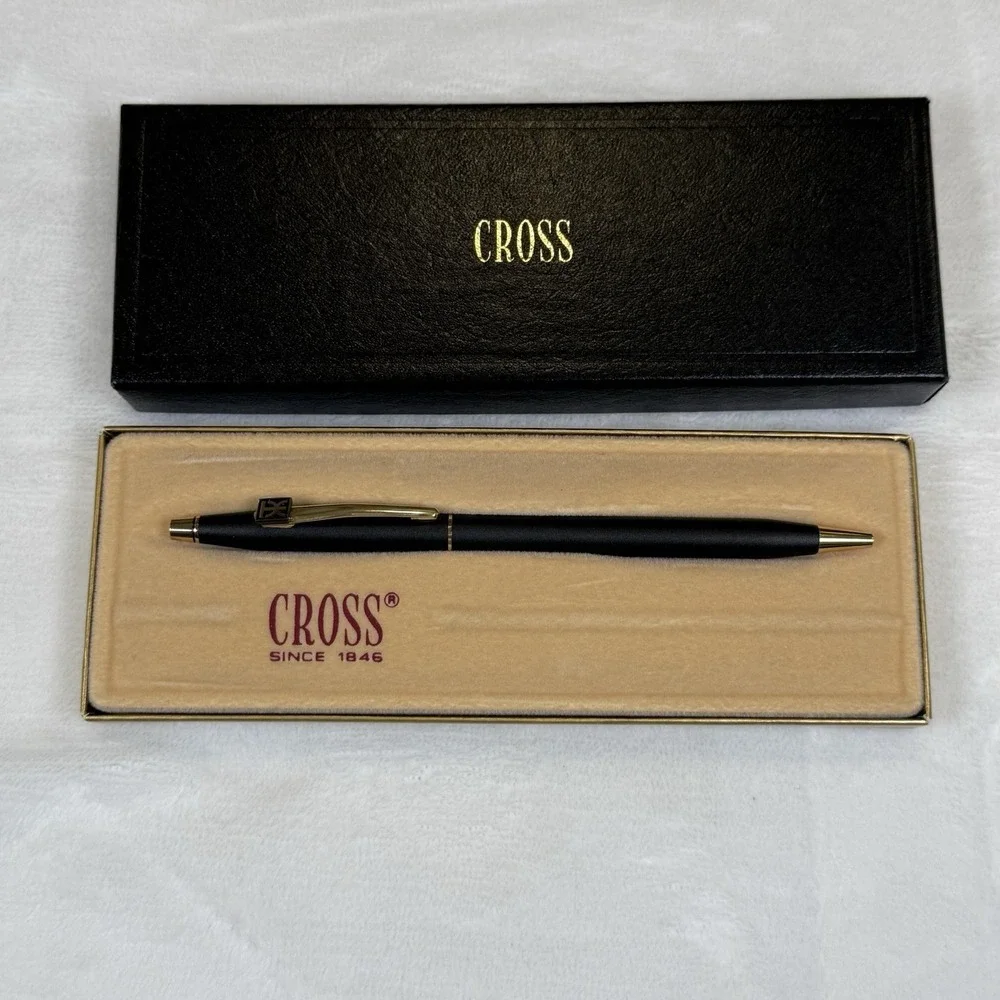 Cross Black Gold Ballpoint Pen w/ Box Engraved Elizabeth R Smith USA